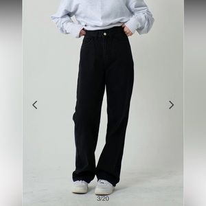 Black Straight Leg Women’s Jeans